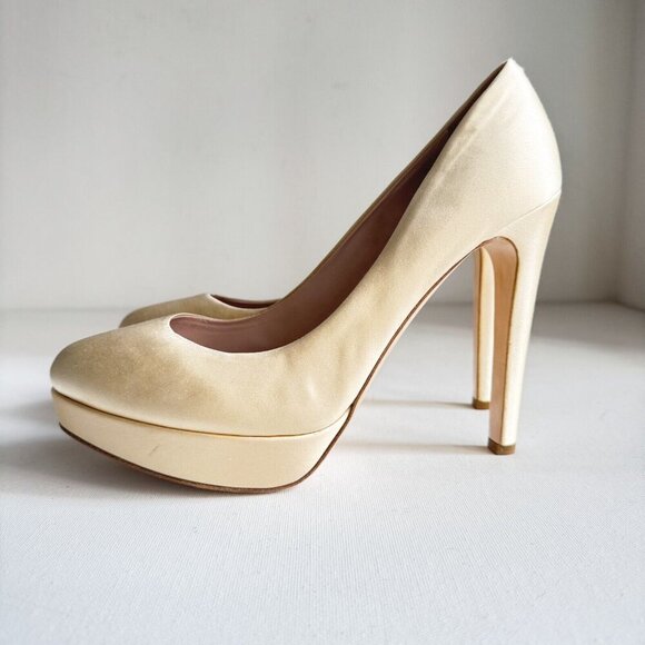 Miu Miu Champagne Satin Classic Platform Heels Wedding 40.5 NEW - Picture 6 of 11